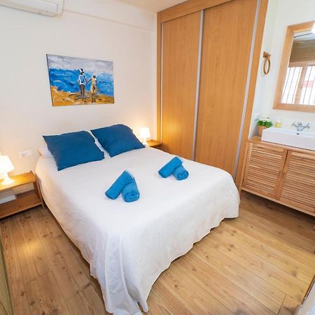 Studio In City Center Next To The Beach Малага Екстер'єр фото